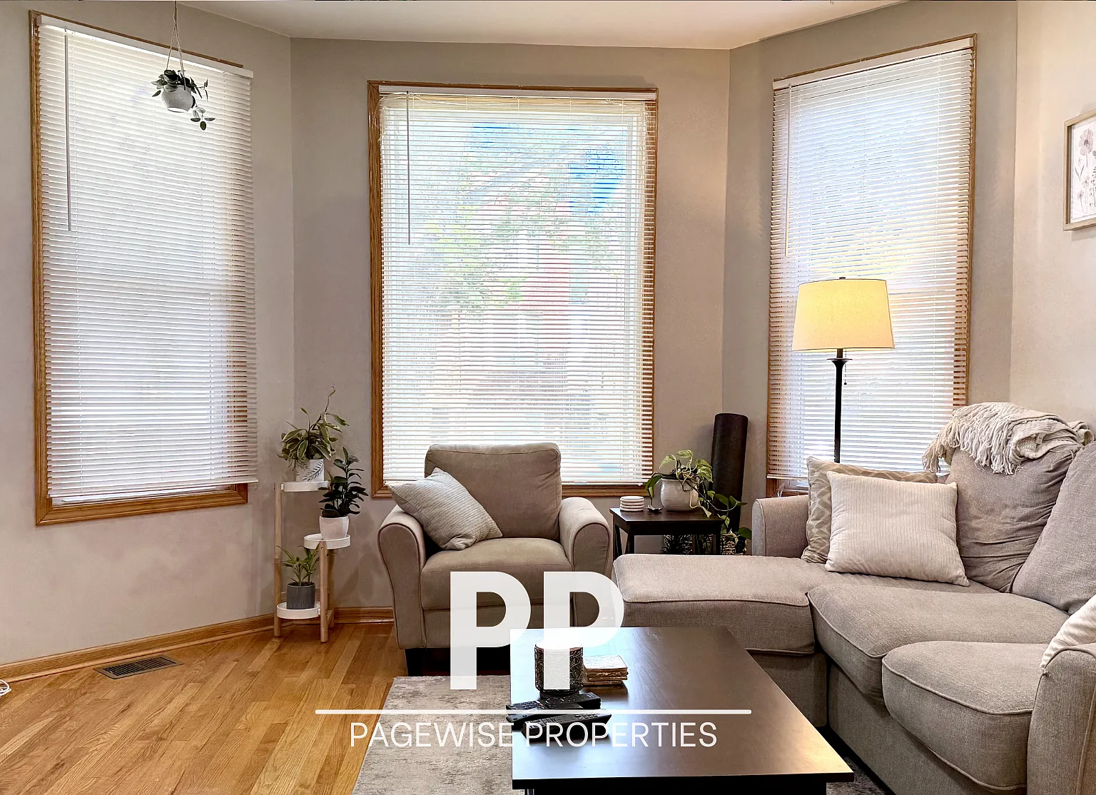 3230 N Ridgeway Ave — Photo 1