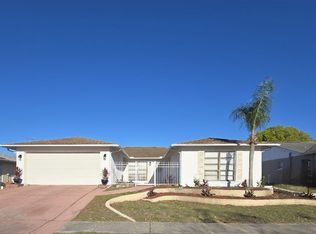 8832 Martinique Ln, Port Richey, FL 34668