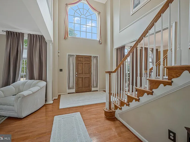 1117 Horizon View Pl — Photo 4