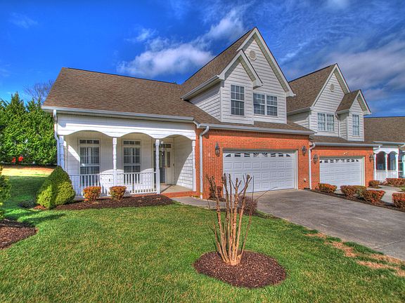 3rd image of 7724 Charmwood Way