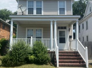 242 W 26th St, Norfolk, VA 23517