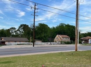 2425 E Pine St, Tulsa, OK 74110