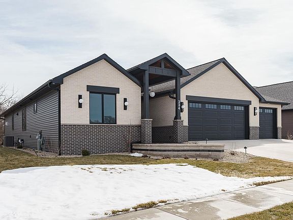 3rd image of 334 Ridge View Drive #30