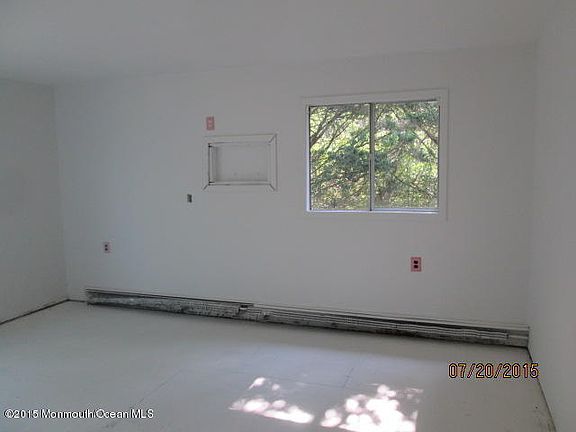 4th image of 846 Jamaica Blvd