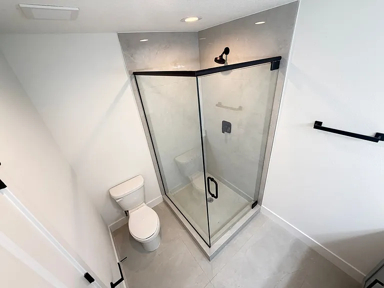 2614 Palomar Ave SE — Photo 18