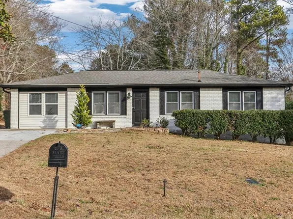 4345 Clare Ln, Lithia Springs, GA 30122