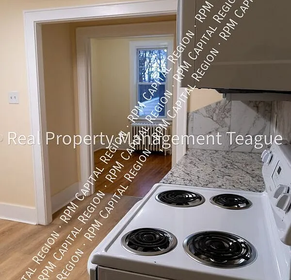 64 Highland Dr #2 — Photo 3