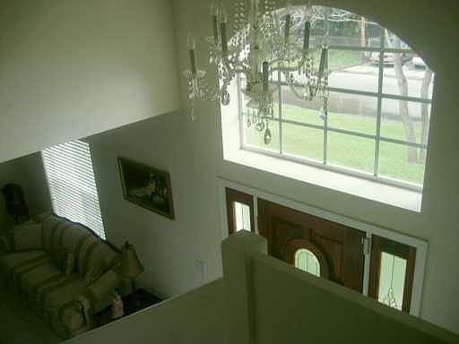 BRIGHT FOYER