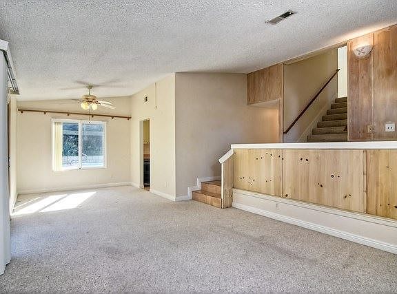 5th image of 1037 Quail Hill Dr
