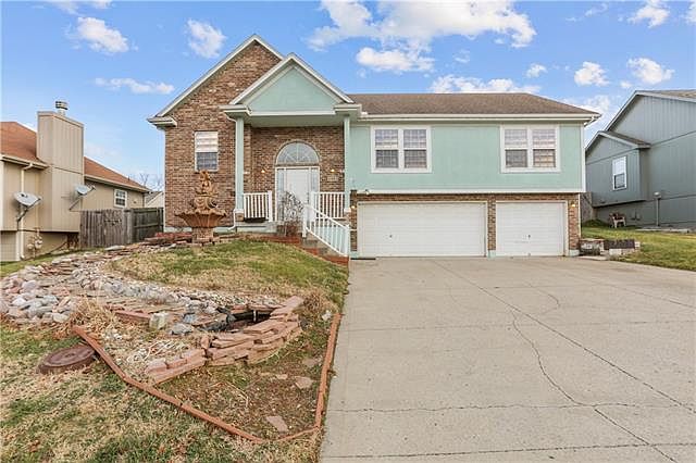 1st image of 1913 N Ashley Dr