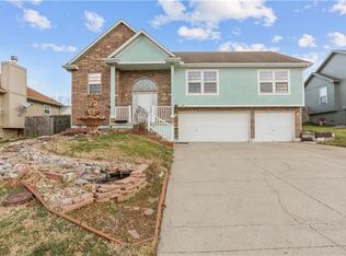1913 N Ashley Dr, Independence, MO 64058