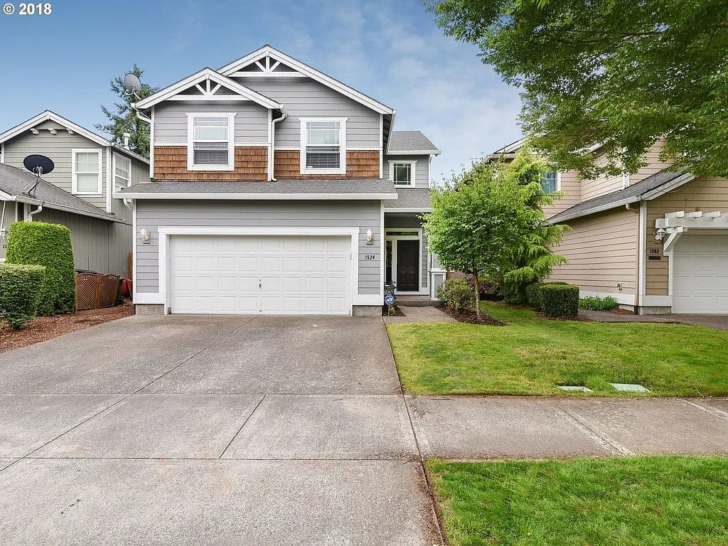 1524 SE Sweetbay St photo 1