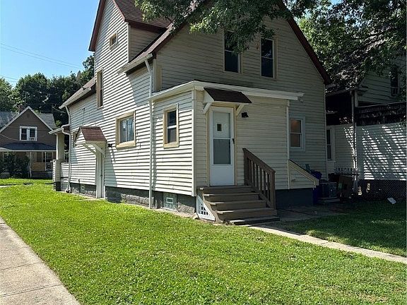 3rd image of 3879 W 17th St