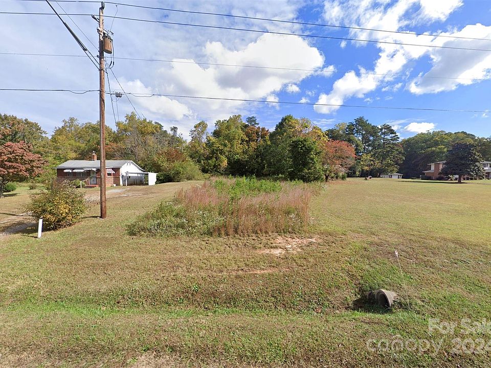 2nd image of 2841 Bethabara Rd