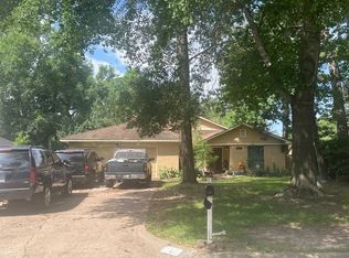 5211 Village Springs Dr, Humble, TX 77339