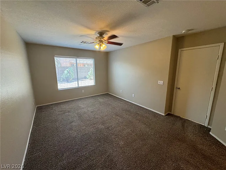 4951 Lunetto Ave — Photo 17