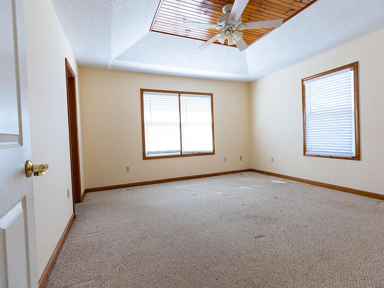 81 Peeples St — Photo 16