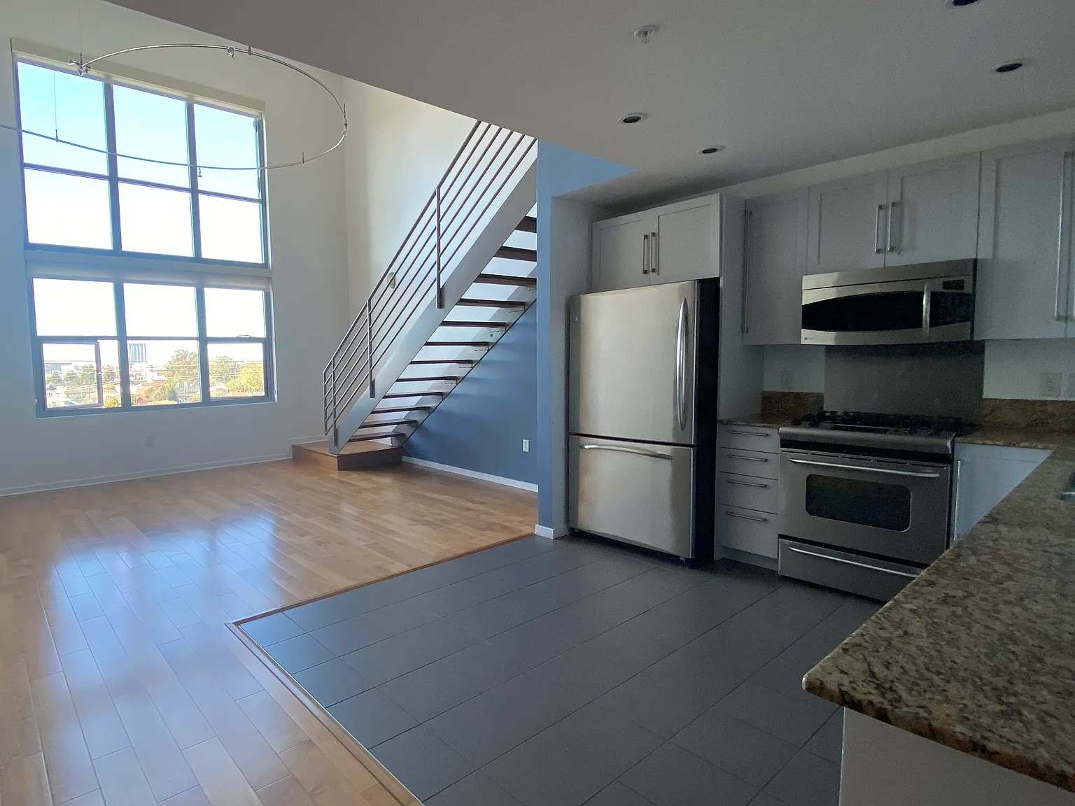 2 bed, 1434 sqft, $3,500 — Photo 1