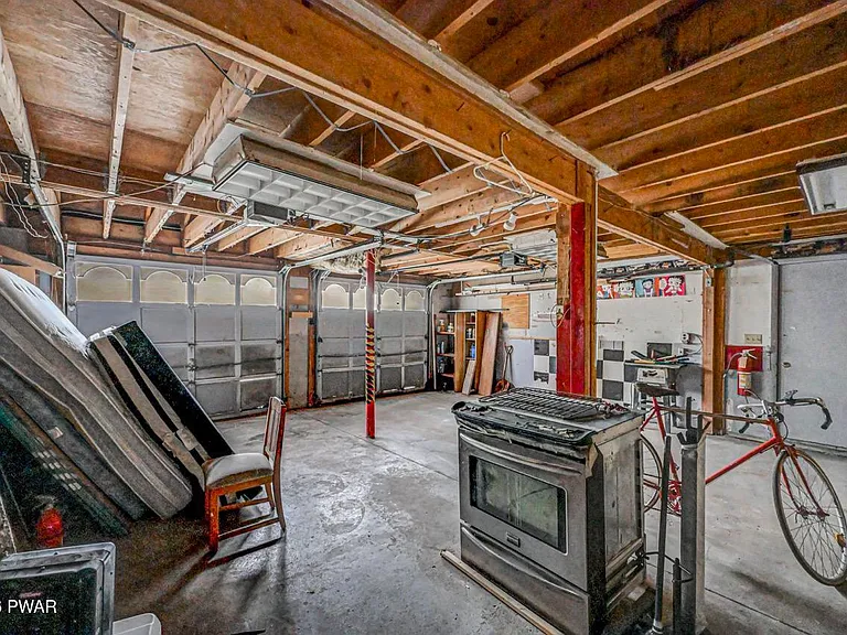 49 Lake View Dr #14 — Photo 51