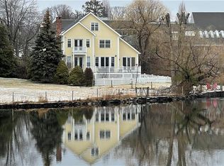 41 River Ln, Southport, CT 06890