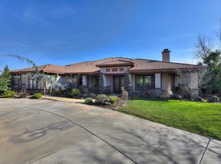 9820 Stablegate Rd, Wilton, CA 95693