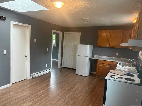 51 River St APT 3