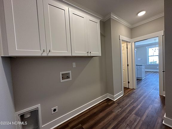 5th image of 1879 Waylen Drive