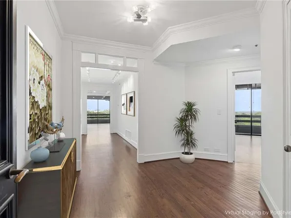 2660 Peachtree Rd NW APT 13F, Atlanta, GA 30305