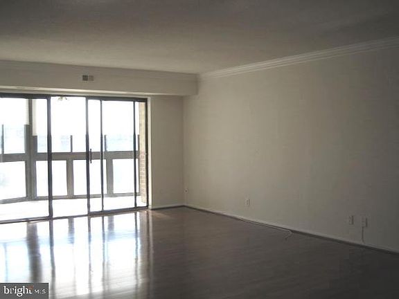 5th image of 8340 Greensboro Dr APT 605