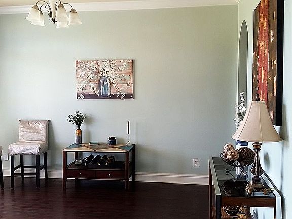 Parlor or Formal Dining Room
