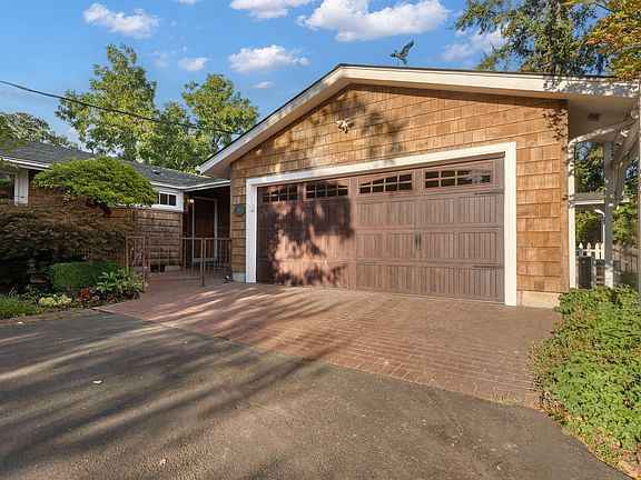 2nd image of 38647 Scravel Hill Rd