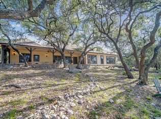 815 Oxen Trl, Fredericksburg, TX 78624
