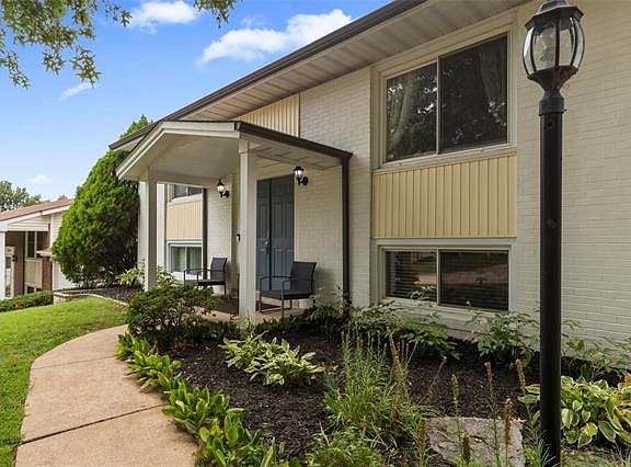 3rd image of 1344 Glenstone Dr