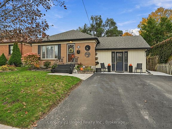 3rd image of 151 Elizabeth Ave