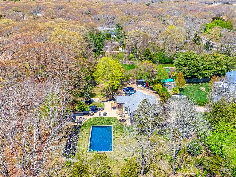 165 Three Mile Harbor Rd — Photo 59