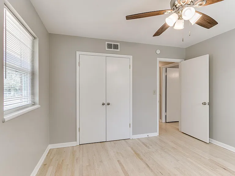 1314 Sycamore St — Photo 18
