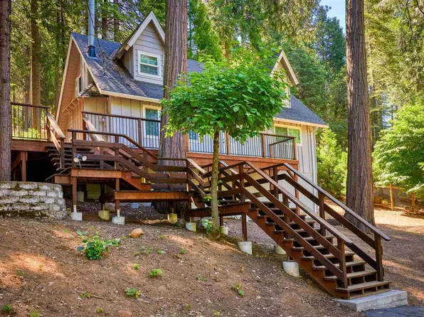 24061 Wakalu Trl, Mi Wuk Village, CA 95346