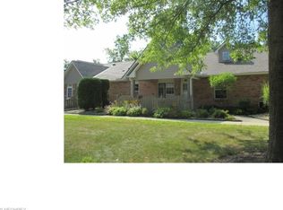 35281 Greenwich Ave, North Ridgeville, OH 44039