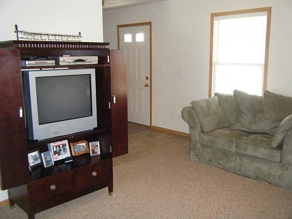 4th image of 2493 Long Bow Ave