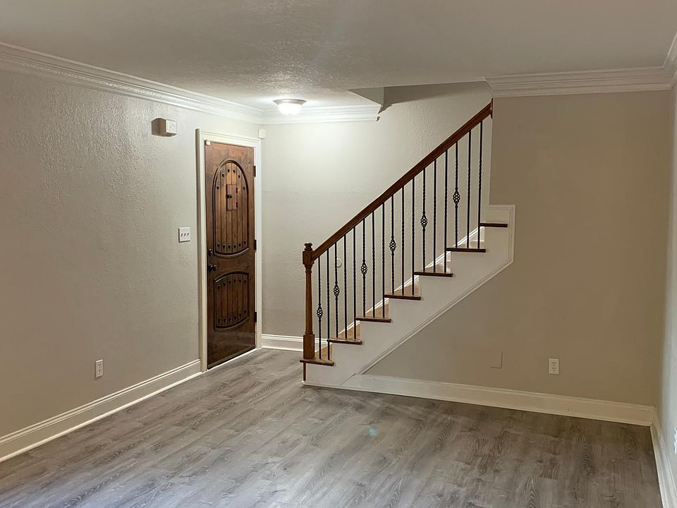 AFTER: LIVING ROOM I