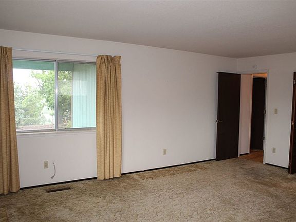 5th image of 1931 Morgan Ct