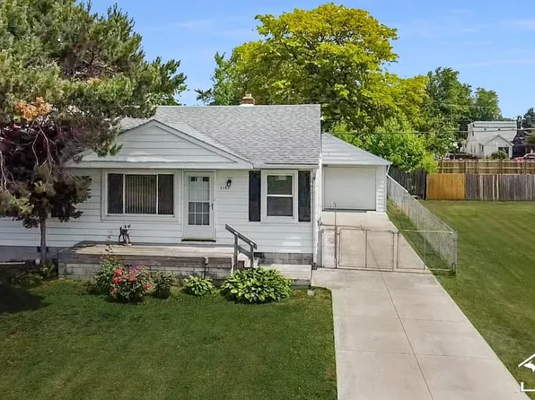 3263 Harborview St, Monroe, MI 48162