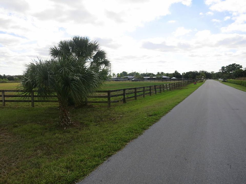 1st image of 738 Cindy Circle Lane