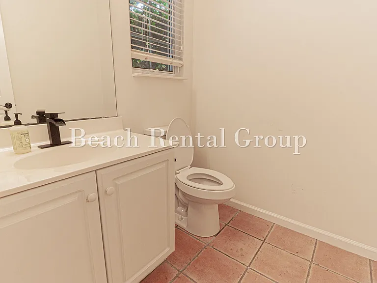 1813 Windmere Way — Photo 10