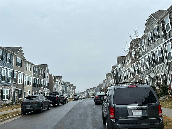 4th image of 71 Anthem St