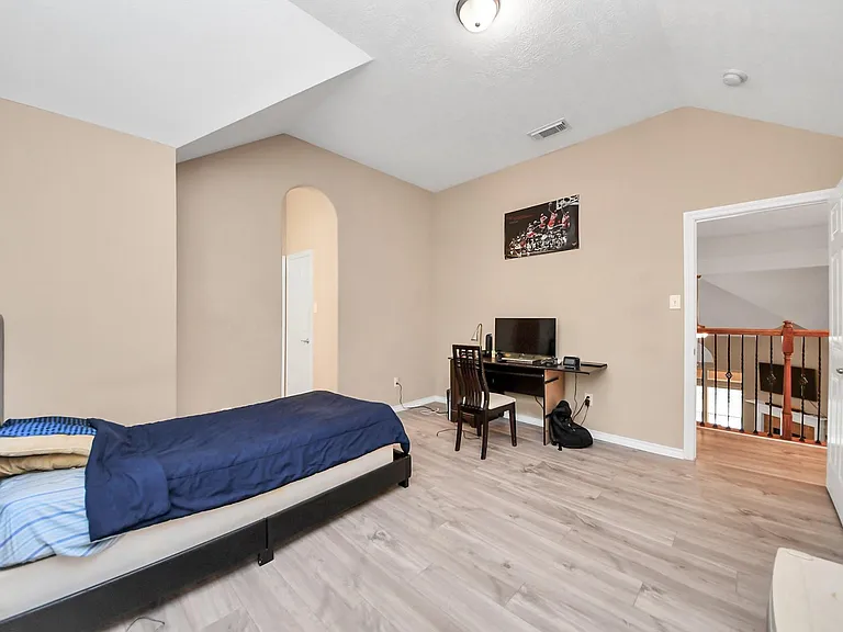 706 River Delta Ln — Photo 37