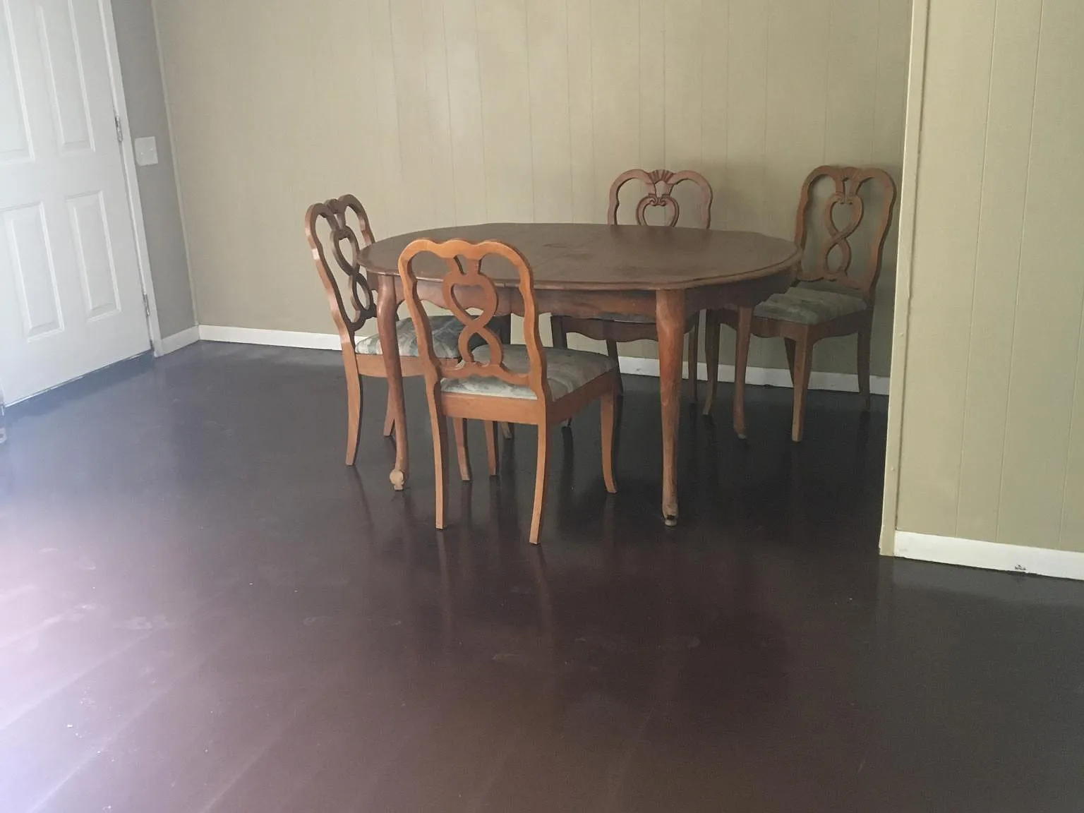 414 Morton Ave — Photo 3