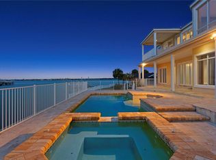 215 Harrison Ave, Belleair Beach, FL 33786