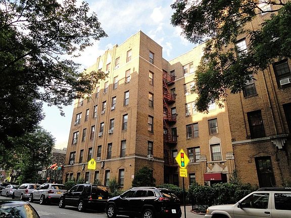 2nd image of 3527 81st St APT 3F