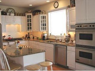 5th image of 313 Beach Plum Dr